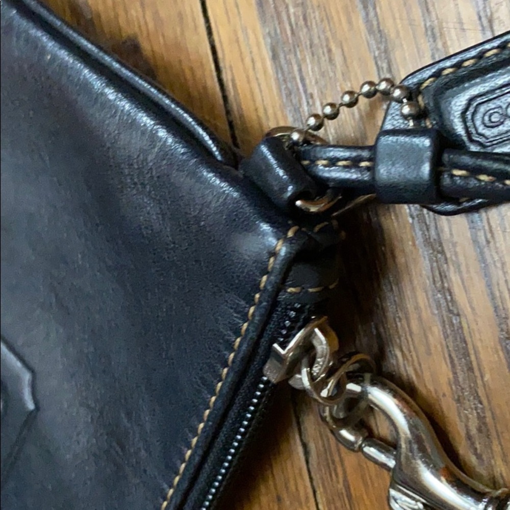 Coach Wristlet - Picture 4 of 13
